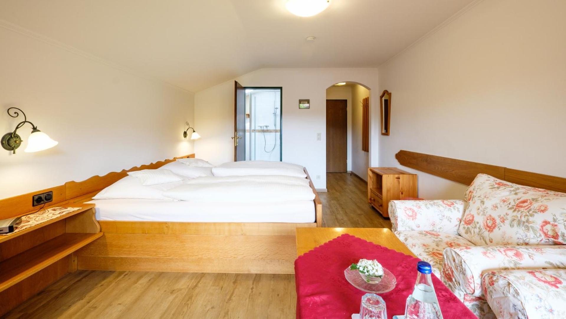 Gaestehaus Maier Zum Bitscher Rotta Exteriér fotografie